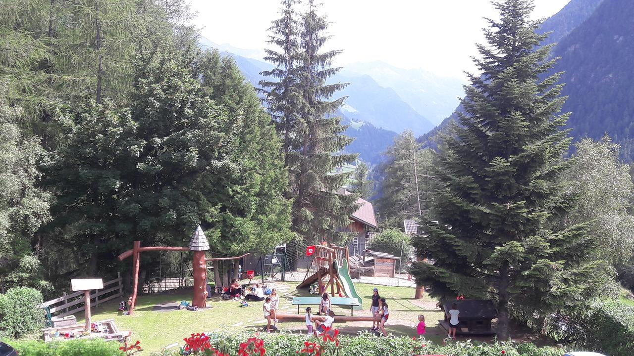هيليغنبلت Familienpension Gletscherblick المظهر الخارجي الصورة